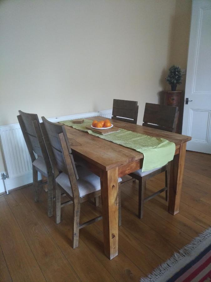 Luxury Holland Park, Sleeps 2, Free S'Fast Wifi Apartment Лондон Екстериор снимка