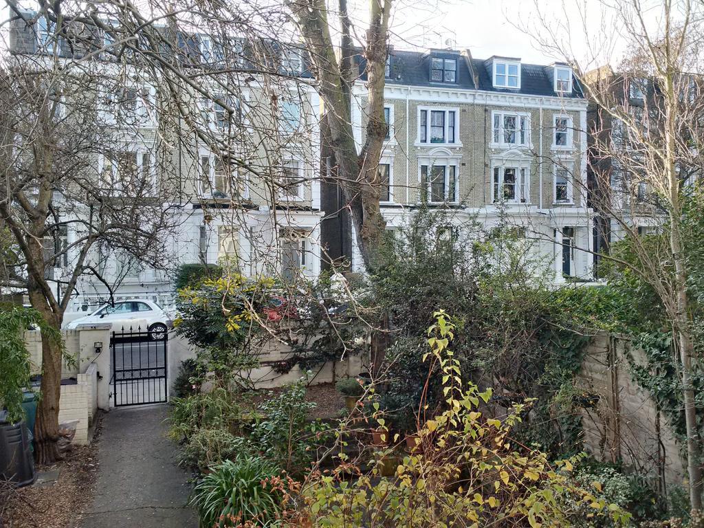 Luxury Holland Park, Sleeps 2, Free S'Fast Wifi Apartment Лондон Екстериор снимка